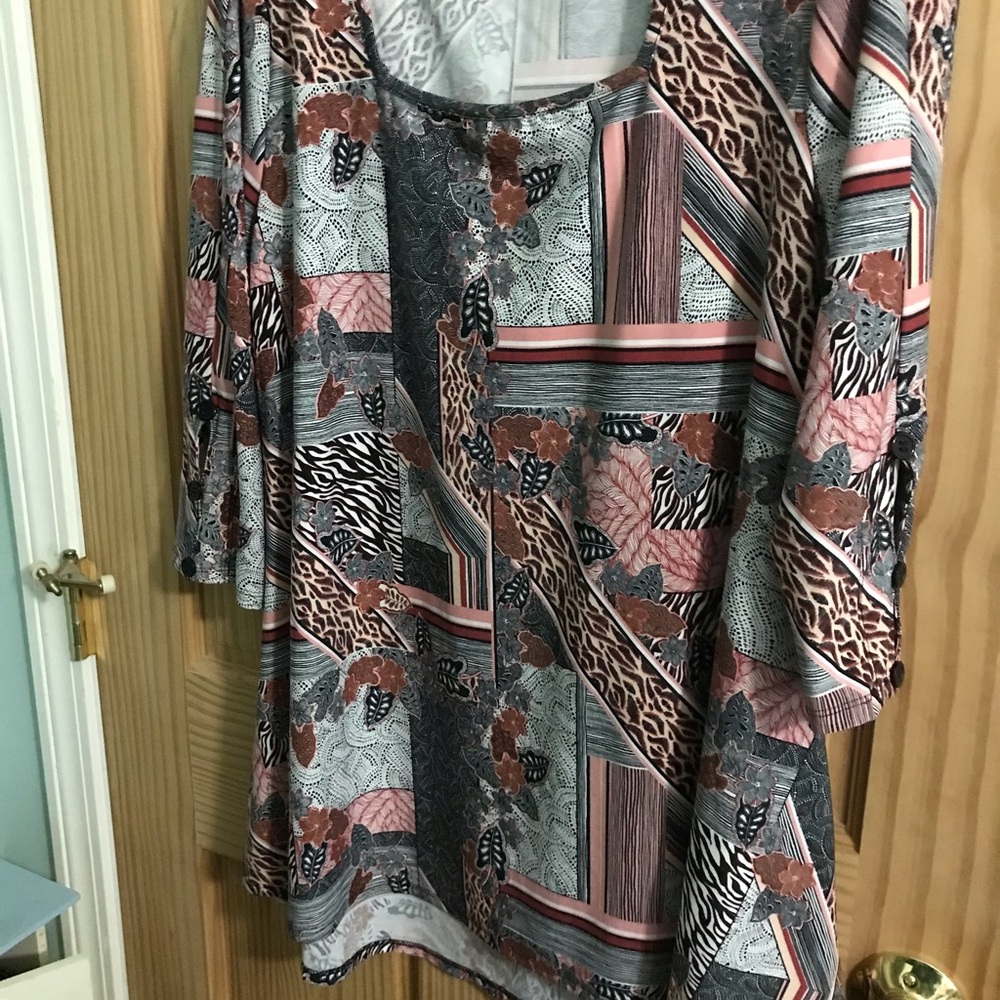 Attitudes by Renee Petite Como Jersey Square Neck Tunic